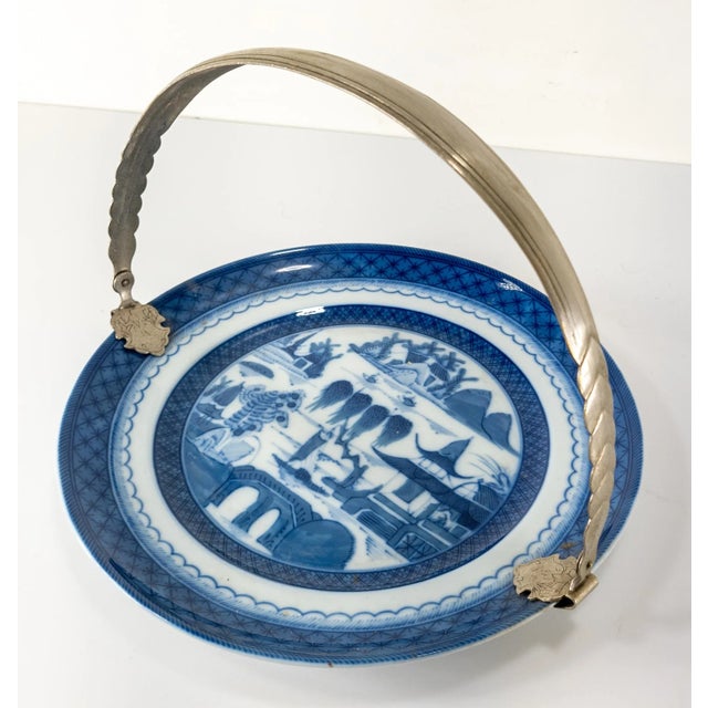 Blue 20th Century Chinoiserie Blue and White Nanking Canton Plate by Mottahedeh For Sale - Image 8 of 8