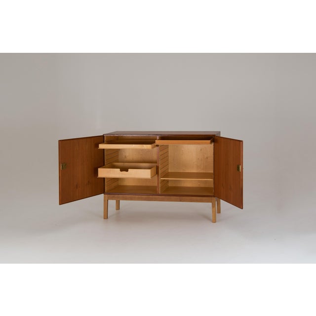 Børge Mogensen Model 232 China Cabinet by Børge Mogensen for C.M. Madsen, 1950s For Sale - Image 4 of 12