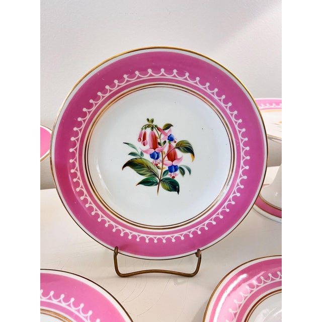 Antique French Pink Old Paris Porcelain hand-painted dessert set with 12 plates and 5 assorted tazzas, porcelain with gilt accents - 17 pcs For Sale - Image 14 of 18