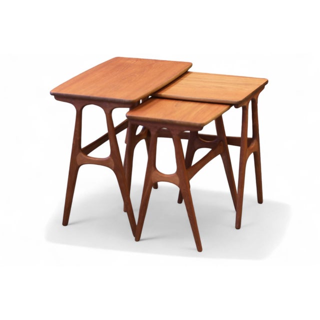 An incomparably beautiful and very unusual betting table designed by Johannes Andersen for CFC Silkeborg in Denmark. The...