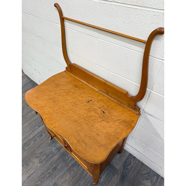 Antique Victorian or Edwardian Birdseye Maple Washstand Cabinet Commode Dry Sink For Sale In Kansas City - Image 6 of 12