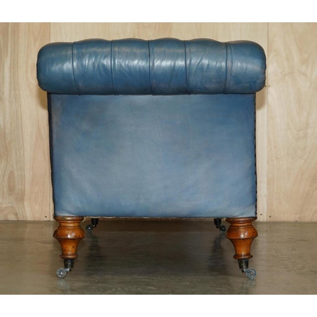 William IV Regency Hump Back Chesterfield Sofa in Blue Leather, 1830s For Sale - Image 18 of 18