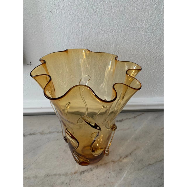 1950s 1950s Tall Amber Art Glass Vase in the Style of Empoli Glass For Sale - Image 5 of 13