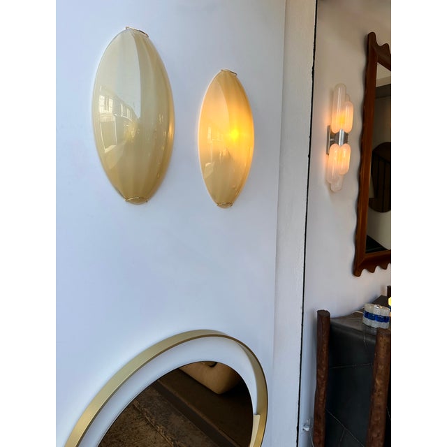 Contemporary Pair of Yellow Gold Leaf Murano Glass and Brass Sconces, Italy For Sale - Image 10 of 11