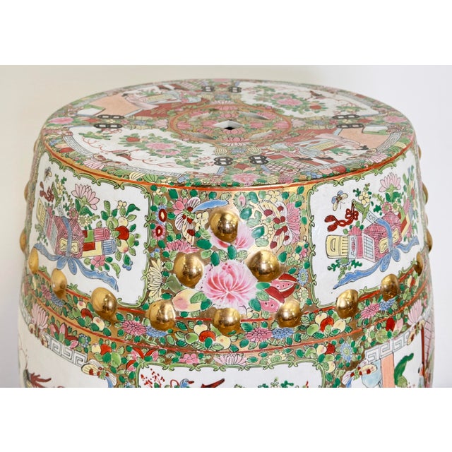 Ceramic Vintage Chinese Chinoiserie Rose Medallion Garden Stool For Sale - Image 7 of 10