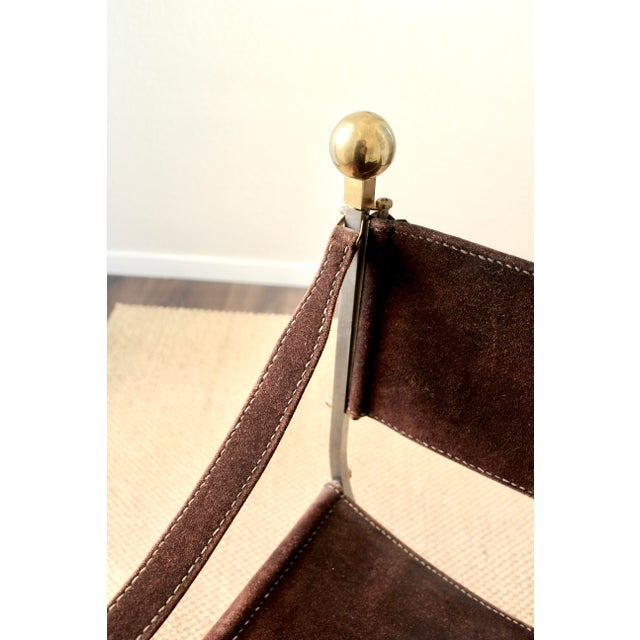 1960s Hollywood Regency Steel, Brass and Leather Savonarola Chair in the style of Maison Jansen, 1960s For Sale - Image 5 of 7