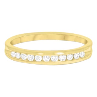 Classic Diamond Wedding Band .20cttw 14K Yellow Gold, Size 6 For Sale