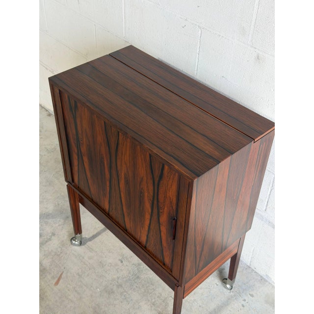 Brown Rosewood Rolling Bar Cart Server Cabinet With Sliding Door Denmark 1960s For Sale - Image 8 of 10