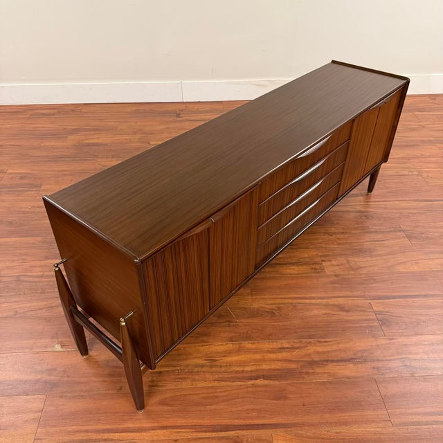 Striking Mid-Century Rocket Leg Sideboard For Sale - Image 4 of 17