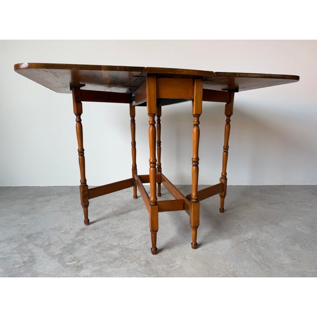 Wood Vintage American Solid Cherry Wood Drop-Leaf Breakfast Dining Table For Sale - Image 7 of 11