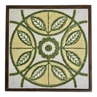 Mid 20th Century Italian Green Whiite Yellow Ceramic Trivet For Sale