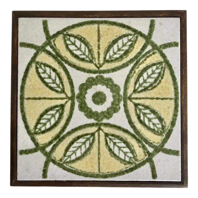 Mid 20th Century Italian Green Whiite Yellow Ceramic Trivet For Sale