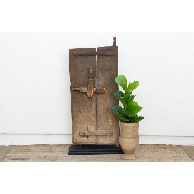 Brown Ancestral Guardian 19th Century Bamana Door For Sale - Image 8 of 8