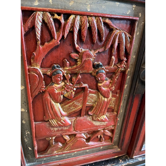 Antique Qing Dynasty Wedding Cabinet For Sale - Image 4 of 15