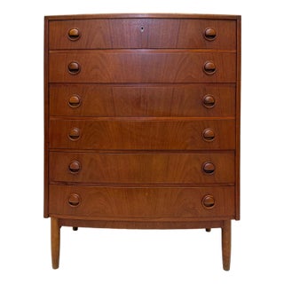 Mid-Century Danish Modern Teak Curved Chest of Drawers, Kai Kristiansen Style For Sale