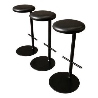 Ricardo Fasanello “Ciranda” Bar Stools in Black Carbon Steel and Original Leather, Set of Three, Brazil, 1986 For Sale