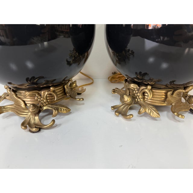 1980s Vintage Chapman Black Glazed Ceramic Table Lamps – A Pair For Sale - Image 4 of 12