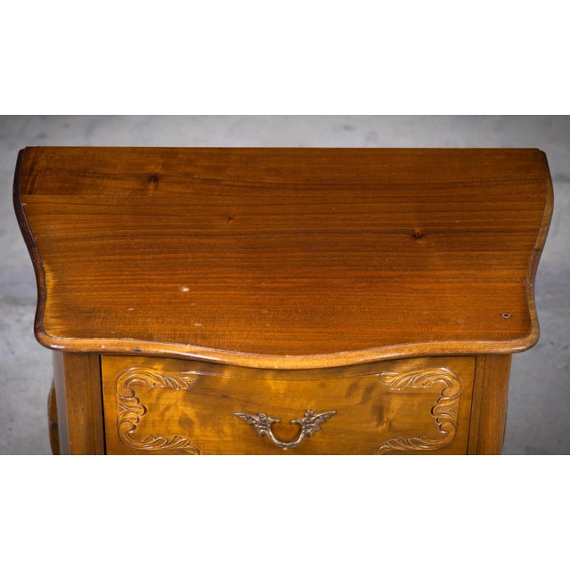 French Louis XV Style Bedside Tables, 20th Century, Set of 2 For Sale - Image 9 of 11