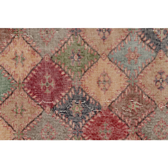 1960s Vintage Zeki Müren Rug With Polychromatic Geometric Patterns, From Rug & Kilim For Sale - Image 5 of 7