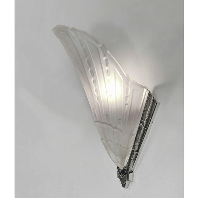 Ezan A Pair of French Art Deco Wall Sconces by Jean Gauthier 1930 France For Sale - Image 4 of 11