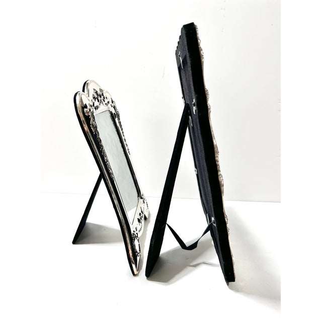 Metal Vintage Towle Silverplate Ribbon & Garland Picture Frames – Set of 2 Neoclassical Tabletop Frames For Sale - Image 7 of 13