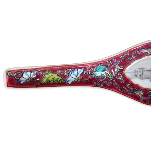 Raspberry Pink Mid-Century Min Shou Jingdezhen Porcelain Soup Spoons, Set of 8 For Sale - Image 8 of 11