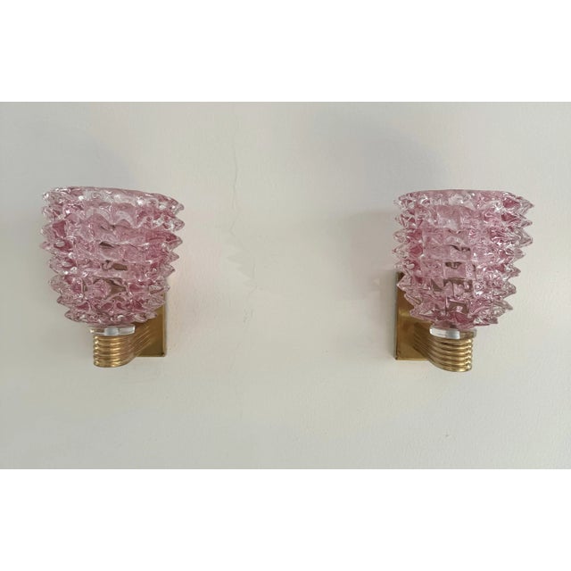 Mid-Century Modern Italian Art Deco Style Brass and Pink Rostrato Murano Glass Wall Sconces, 1990s, Set of 2 For Sale - Image 3 of 13