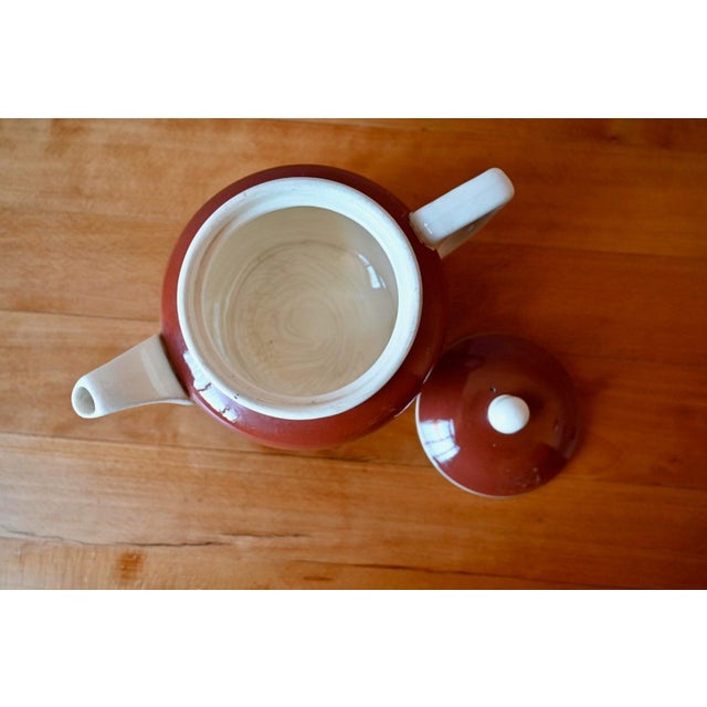 Ceramic Two-Tone Sarreguemines Earthenware Teapot in Brown-Red and White, 1950s For Sale - Image 7 of 10