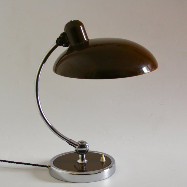 German Bauhaus Model 6631 Brown Metal Desk Lamp by Christian Dell for Kaiser Idell, 1950s For Sale - Image 13 of 13