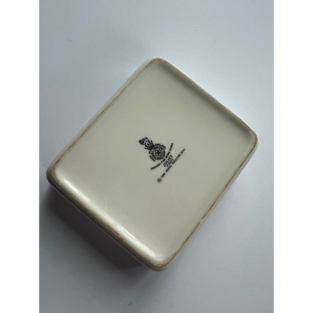 1980s Royal Doulton Juliet Trinket Box Made in England For Sale - Image 5 of 7