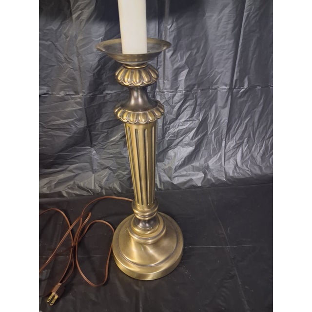 Vintage Stiffel Style Brass Tone Table Lamp For Sale In Detroit - Image 6 of 9