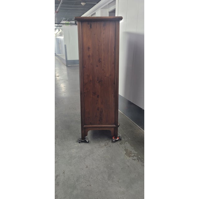 19th Century Round Cornered Cabinet For Sale In Los Angeles - Image 6 of 10