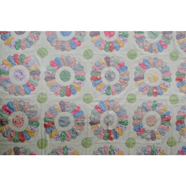 1940s Dresden Plate Quilt - For Sale - Image 9 of 12