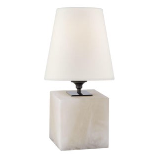 Thomas O'Brien by Visual Comfort Signature Terri Cube Accent Lamp in Alabaster with Linen Shade For Sale
