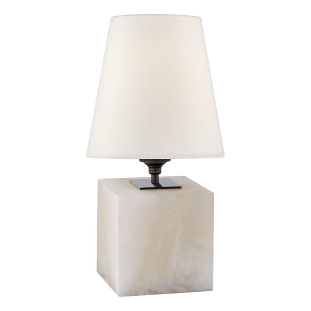 Thomas O'Brien by Visual Comfort Signature Terri Cube Accent Lamp in Alabaster with Linen Shade For Sale