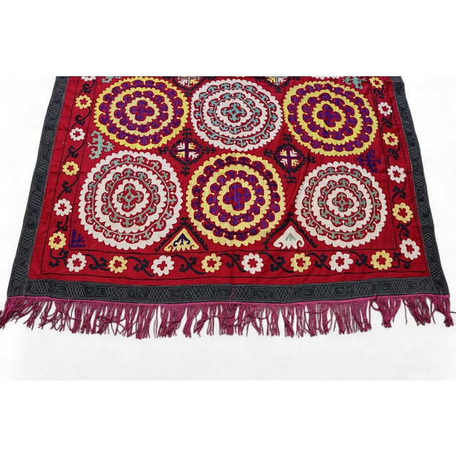 Vintage Hand Embroidered Suzani Wall Hanging, 1920s For Sale - Image 17 of 18