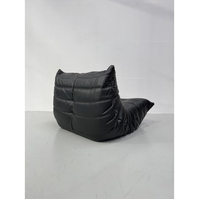 Black French Black Leather Togo Lounge Chair by Michel Ducaroy for Ligne Roset, 1970s For Sale - Image 8 of 11