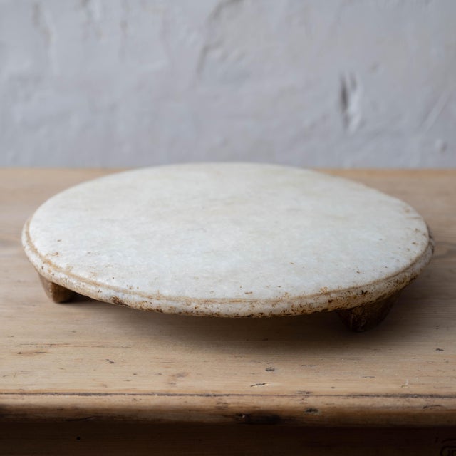 1900 - 1909 Indian Marble Chapati Riser, c.1900 For Sale - Image 5 of 11