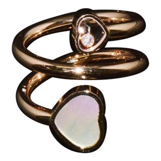 Authentic Chopard Happy Hearts Double Wrap Twist Ring in 18k Rose Gold With Mother of Pearl & Floating Diamond, Size 6.5 For Sale