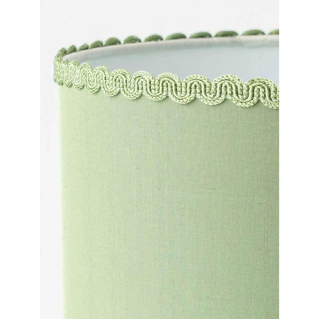 Vintage Royal Delft Blue Ceramic Table Lamps with New Green Silk Lampshades, Set of 2 For Sale - Image 6 of 12