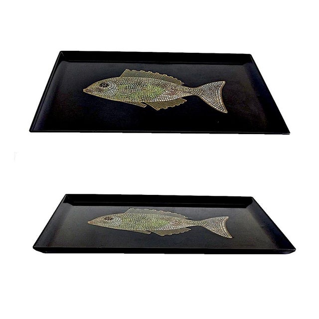 Mid-Century Modern Mid 20th Century Couroc of Monterey Tray With Brass, Turquoise and Stone Inlay Fish For Sale - Image 3 of 15
