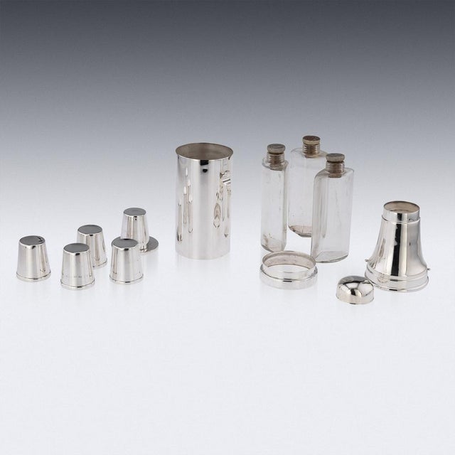 20th Century British Silver Plated Cocktail Shaker from Beefeater Gin, 1930s For Sale - Image 3 of 13