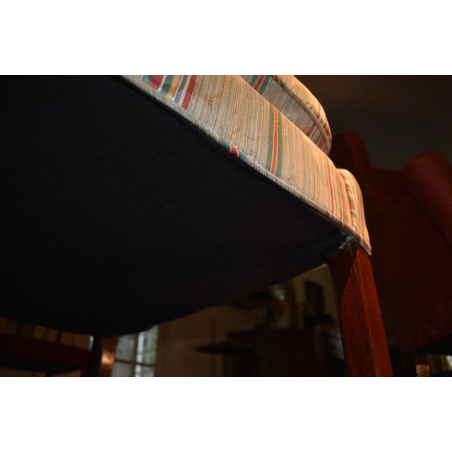 18th Century Chippendale Sofa With a Silk Blend Damask Cover For Sale In Minneapolis - Image 6 of 11