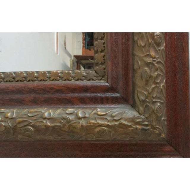 Great shape tight and sturdy. minor age related wear. Please see photos as they are considered part of the description....