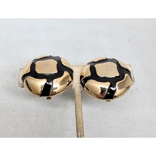 1980s Vintage Signed Valentino Modernist Round Domed Goldtone Black Enamel Clip Earrings-2 Pieces For Sale - Image 5 of 7