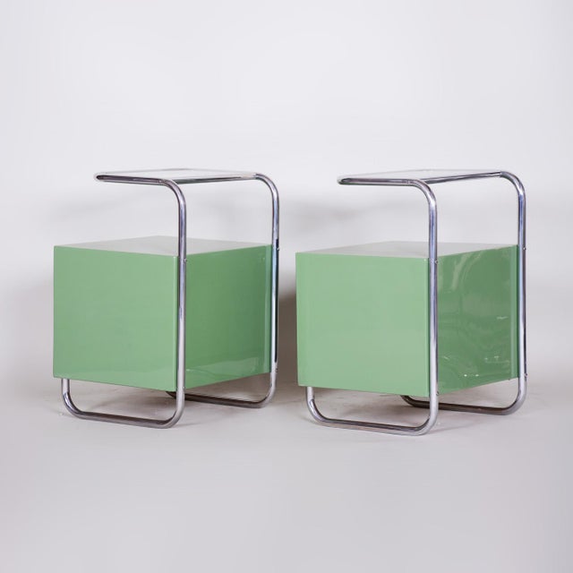 Silver Bauhaus Side Tables in Chrome and Glass by Vichr a Spol., Czech, 1930s, Set of 2 For Sale - Image 8 of 18