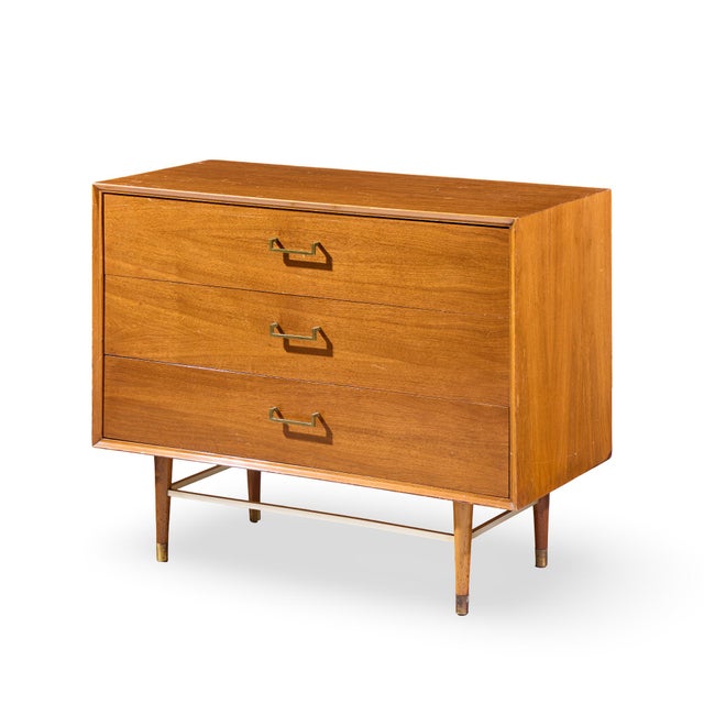Mid-Century Modern Paul McCobb Style Furnette Mid Century Walnut and Brass Three Drawer Dresser For Sale - Image 3 of 7