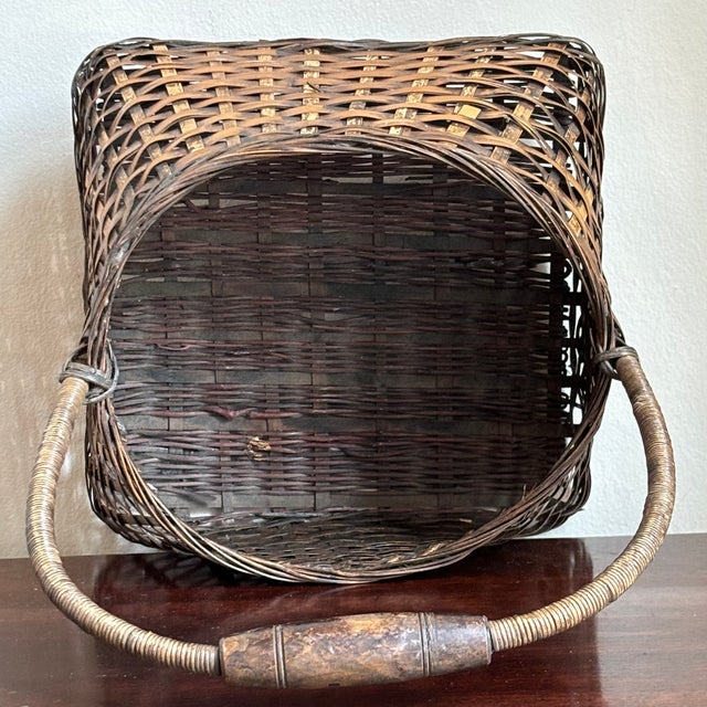 20th Century Japanese Ikebana Gathering Basket For Sale - Image 9 of 10