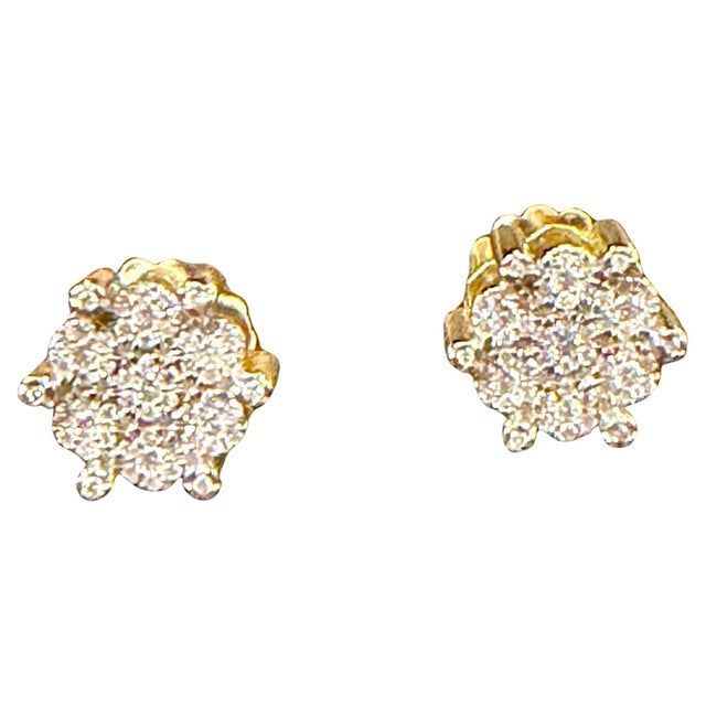 1.8 Carat, Cluster Stud Earrings 18 Karat Yellow Gold , Great Value 5.3 Gm For Sale - Image 17 of 18