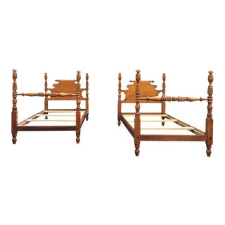Vintage Maple Pineapple Twin Beds- a Pair For Sale